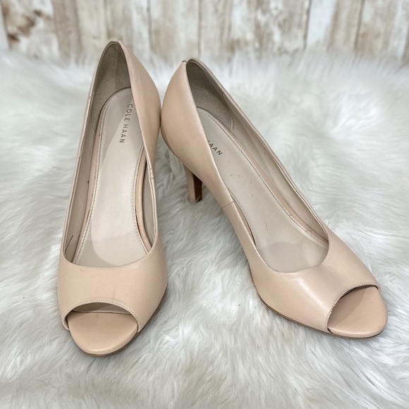 Cole Haan Harlow Nude Peep-Toe Pumps [S3121] - Picture 1 of 12